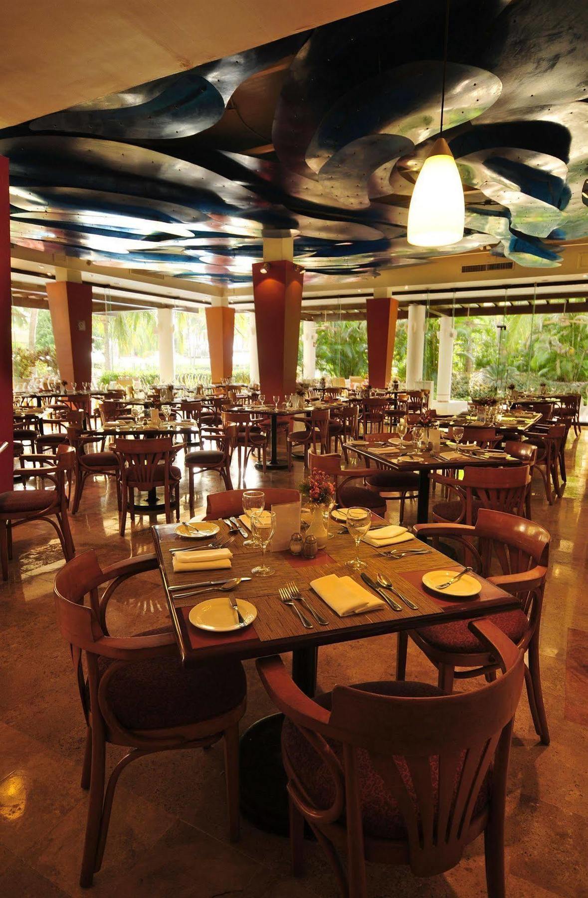 Ocean Breeze Mazatlan 호텔 외부 사진